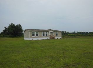 2552 Sivertsen Rd, Autryville, NC 28318