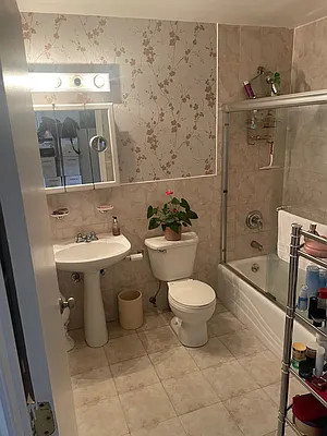 Rented by Jack B Shapiro | media 4