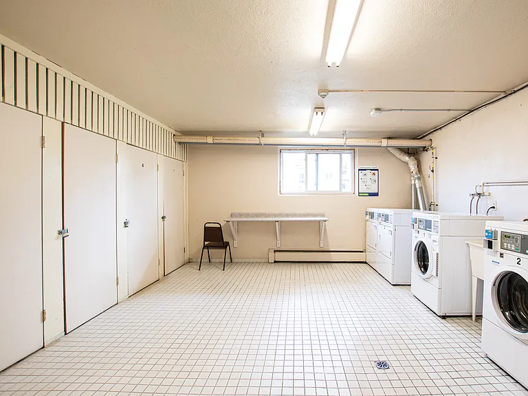 120 Borden St #11 — Photo 7