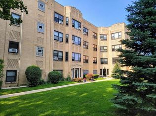 8025 Kilpatrick Ave #3, Skokie, IL