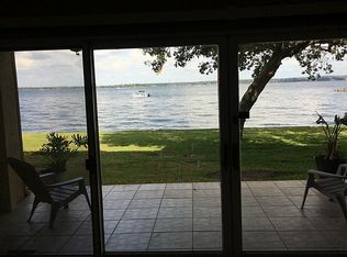 23 Regency Point, Montgomery, TX 77356