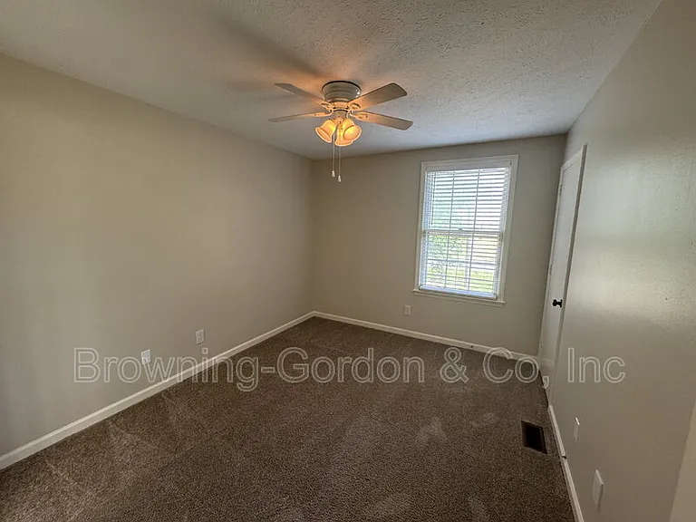 430 Stewarts Ferry Pike — Photo 6