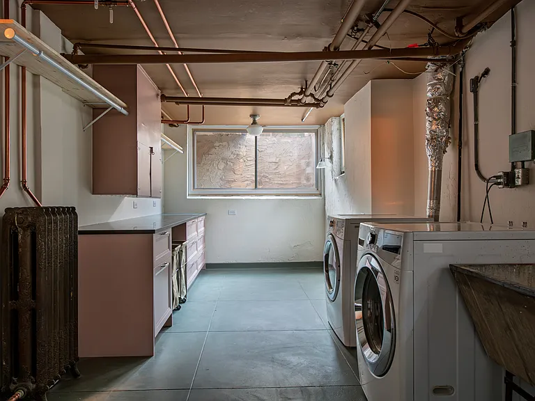 27 Highview Pl — Photo 74