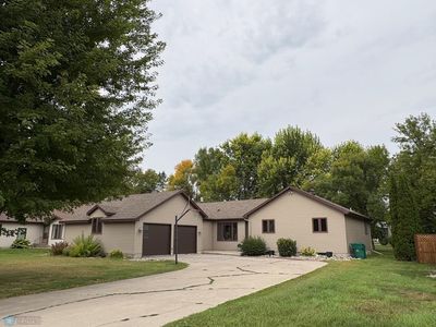 1422 14th Ave N, Wahpeton, ND, 58075