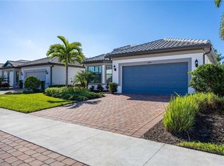 6698 Pennyroyal Dr, Naples, FL 34114