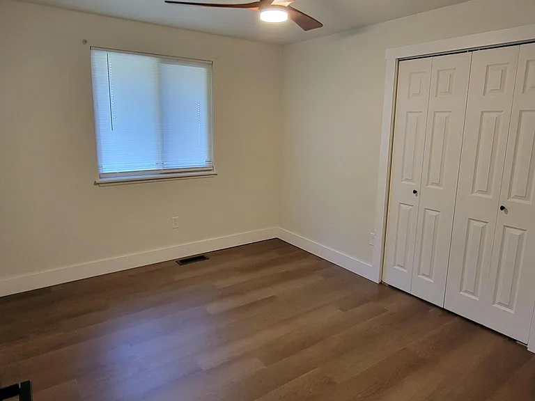 2480 Lund Ave SE — Photo 19