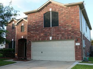 2225 Piney Wood Dr, Deer Park, TX 77536