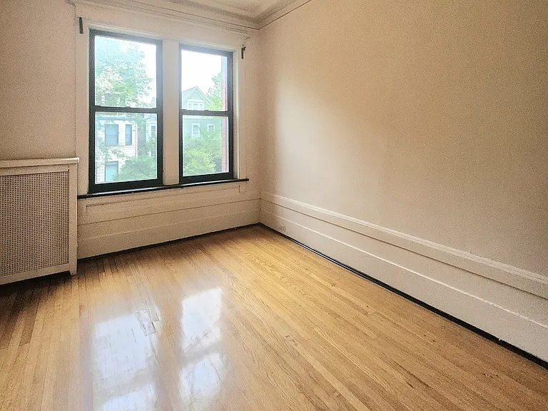 5600 S Dorchester Ave #2 — Photo 5