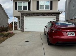 327 Melody Ln, Cartersville, GA 30121