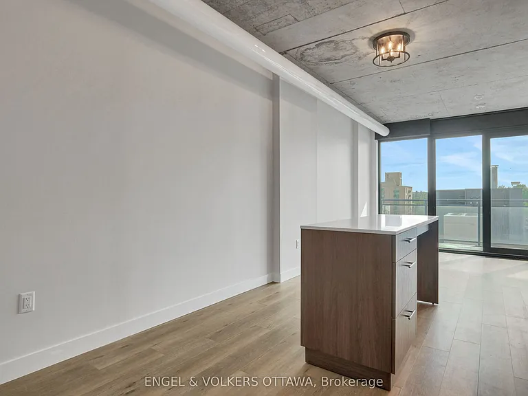 10 James St #514 — Photo 14