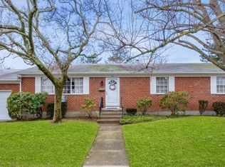 5 Dewey St, Manhasset, NY 11030