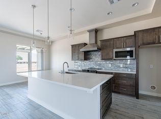 23016 W Peakview Rd, Wittmann, AZ 85361