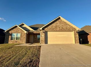 3608 Prairie Xing, Durant, OK 74701