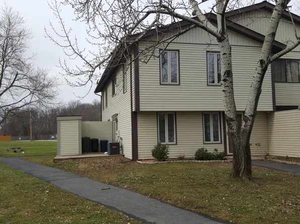 28 King Henry Cir #28, Baltimore, MD 21237