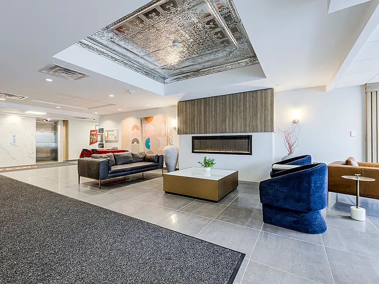 40 Towering Heights Blvd — Photo 22