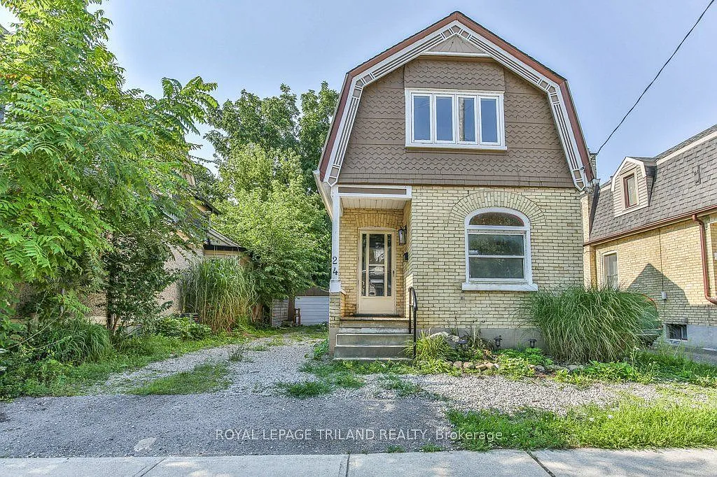 3 bed, $2,250 — Photo 1