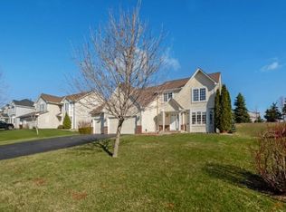 7958 Drake Rd, Woodbury, MN 55125