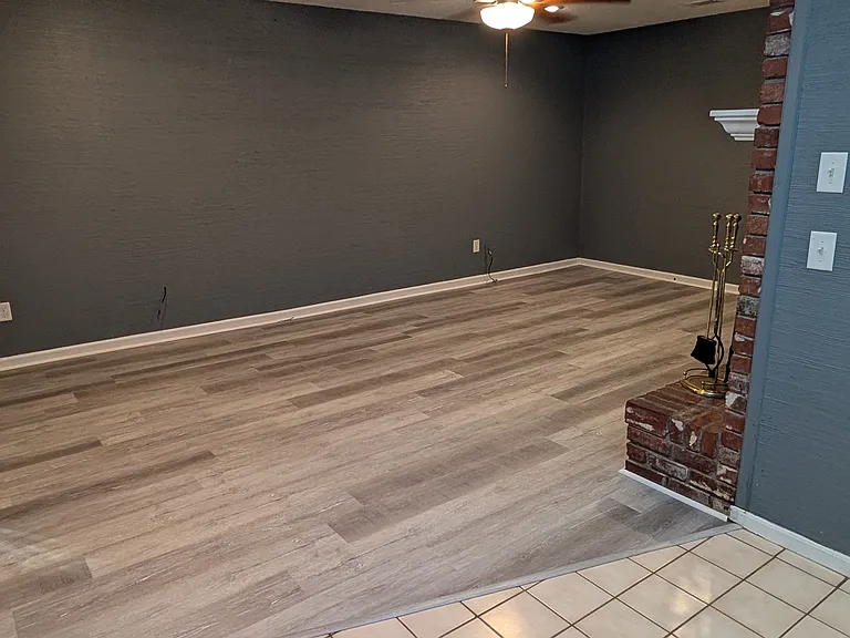 1605 Teresa Cir — Photo 13