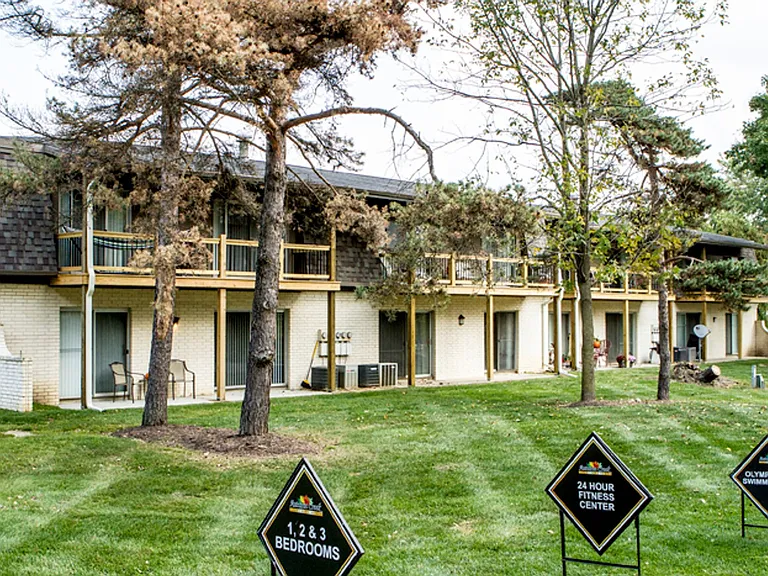 Autumn Creek Apartment Homes — Photo 13