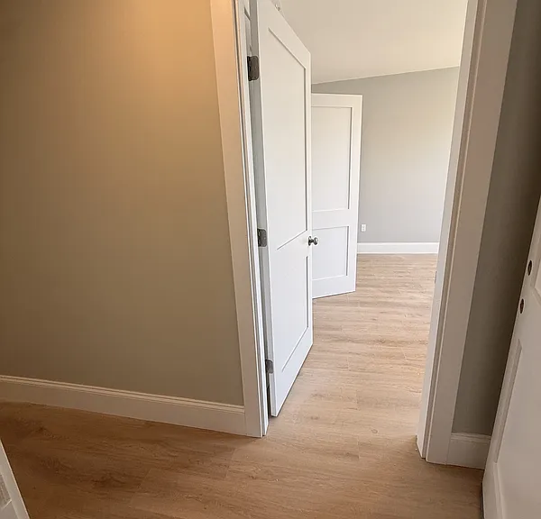 7 Thornley St #2 — Photo 8