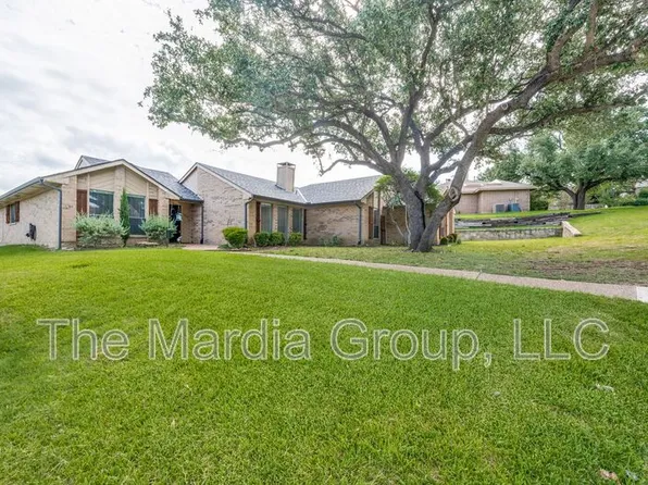 2702 Lookout Pl, Carrollton, TX 75007