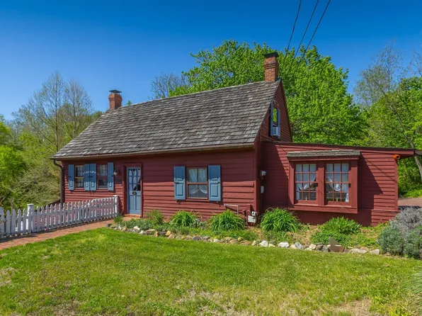 20 N Main St, Mullica Hill, NJ 08062