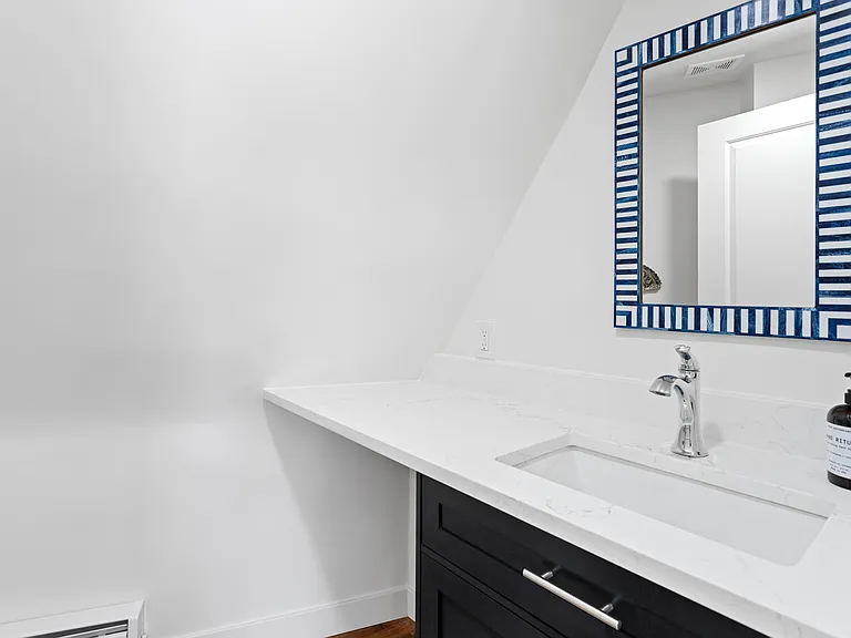 7005 Lake View Point Dr — Photo 22