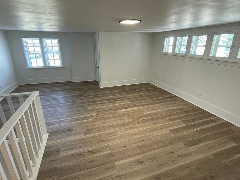 1720 N Grant St — Photo 15