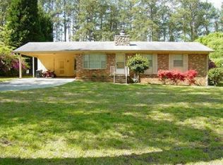 1357 Oakdale Dr, Griffin, GA 30224