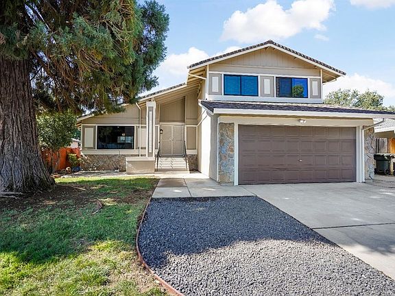 2nd image of 3316 Cahill Ct