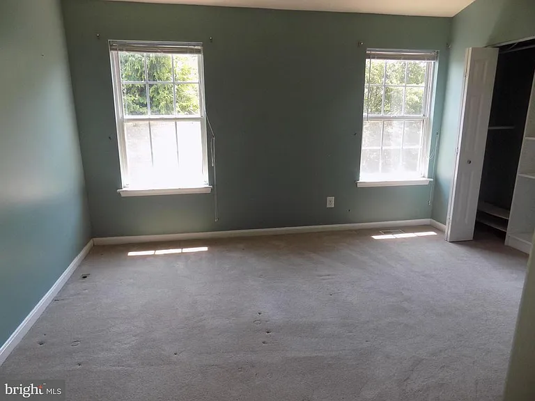 1302 Roman Ridge Way — Photo 10