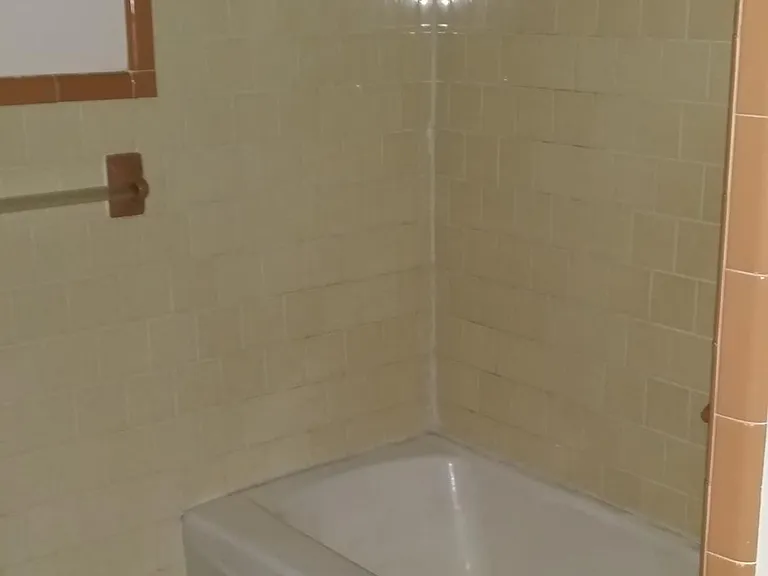 9207 Douglas St #210 — Photo 17