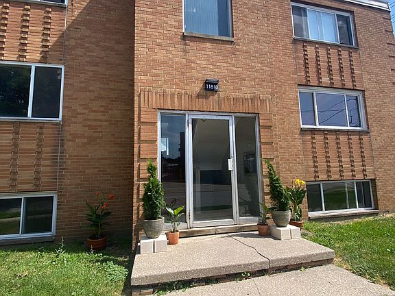 3rd image of 11810 Williamson Ave APT 5