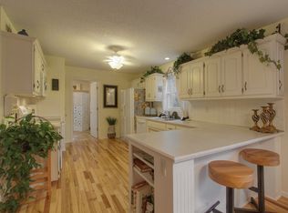 6101 N Harden Ct, Kansas City, MO 64151