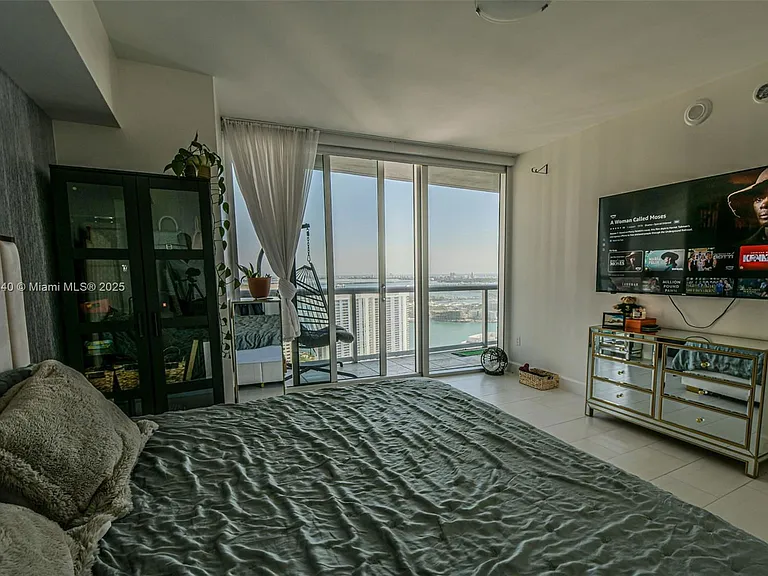 495 Brickell Ave #5102 — Photo 20
