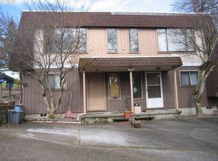 105 James St APT 5, Longview, WA 98632