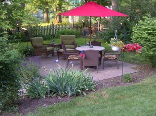 732 Bloomfield Blvd, Jackson, MI 49203