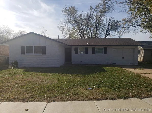 2210 S 133rd East Ave, Tulsa, OK 74134