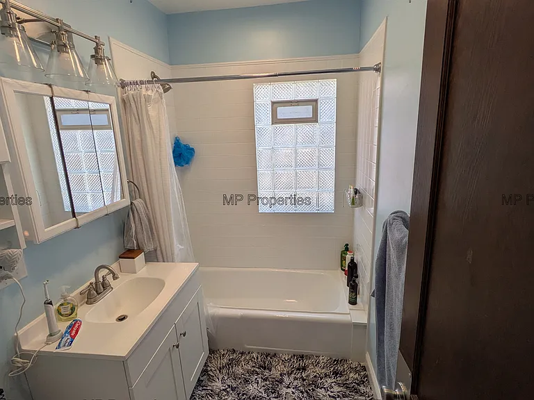 1302 Hathaway Ave #1 — Photo 23