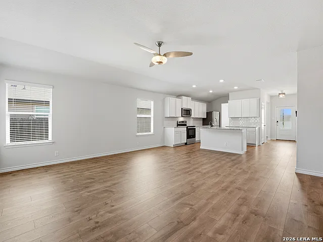 804 Red Riv — Photo 6