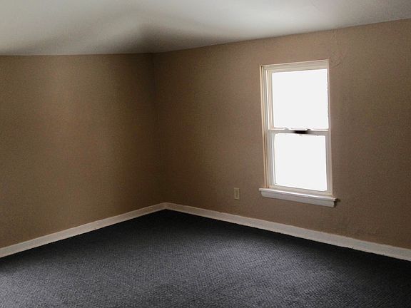 5th image of 1815 Rist Ave