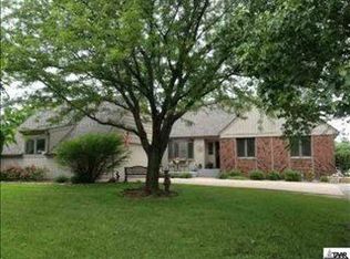 3135 SW Lagito Dr, Topeka, KS 66614