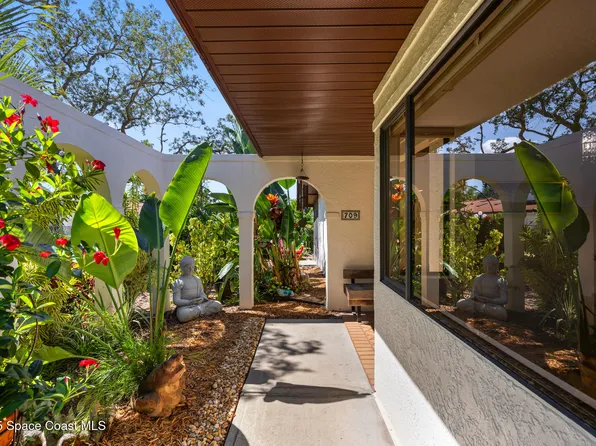 709 Parkside Pl #709, Indian Harbour Beach, FL 32937