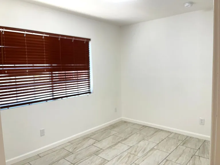2698 San Anselmo Ave — Photo 18