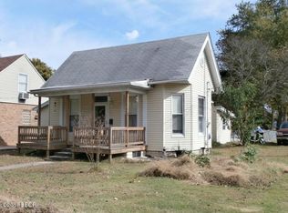 520 N Washington St, Du Quoin, IL 62832