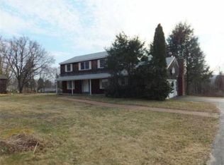 48 Ramgren Rd, Lunenburg, MA 01462