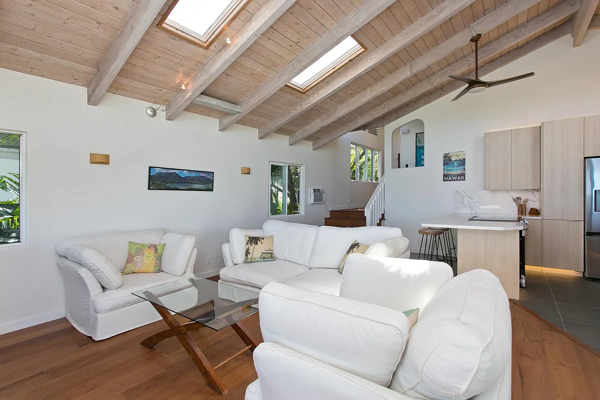 Building Photo - Kehaulani Dr