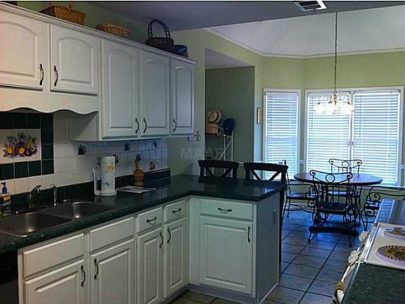 4th image of 9334 Barrow Dr