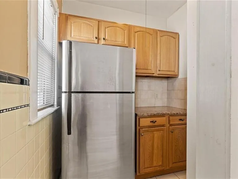 38 George St #2 — Photo 7