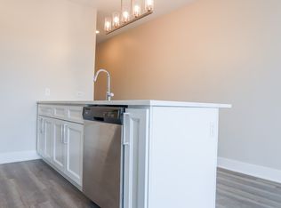 880 Lee St SUITE 201, Des Plaines, IL 60016